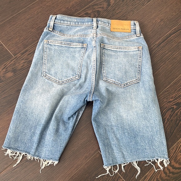 aritzia denim forum - Picture 3 of 3